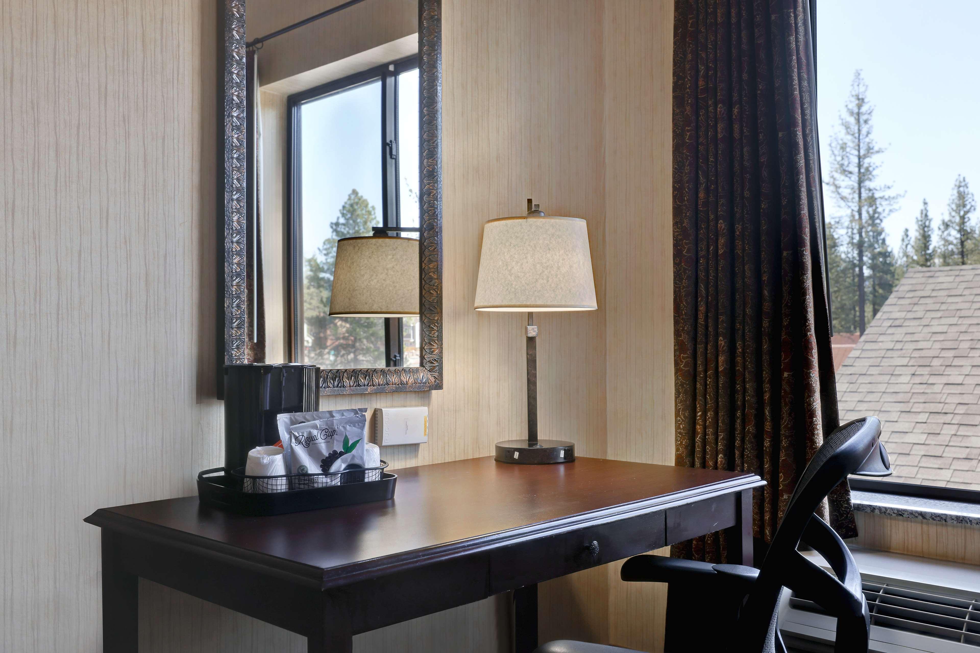 Martis Valley Lodge, Tapestry Collection By Hilton Truckee Bagian luar foto