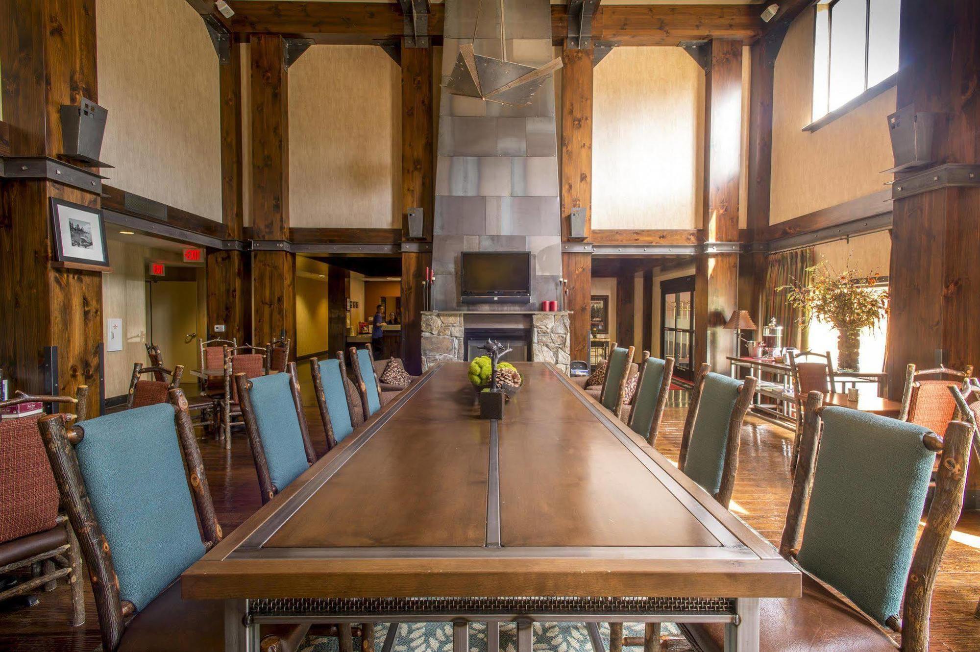 Martis Valley Lodge, Tapestry Collection By Hilton Truckee Bagian luar foto